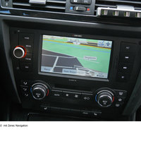 Das Navigationssystem des Mediacenters eines BMWs